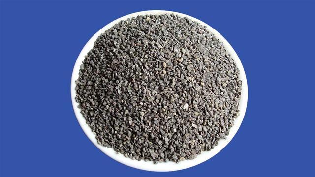 <a href='http://suzhanjd.cn/jsll/8.html' target='_blank'><u>磁鐵礦濾料生產(chǎn)廠家</u></a>